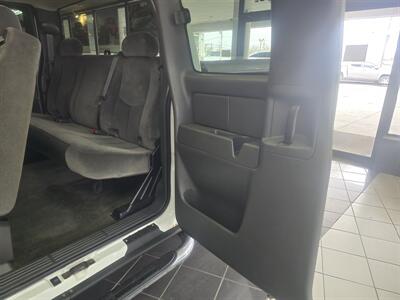 2006 GMC Sierra 1500 SLE1 4dr Extended Cab 4X4 - Photo 15 - Hamilton, OH 45015