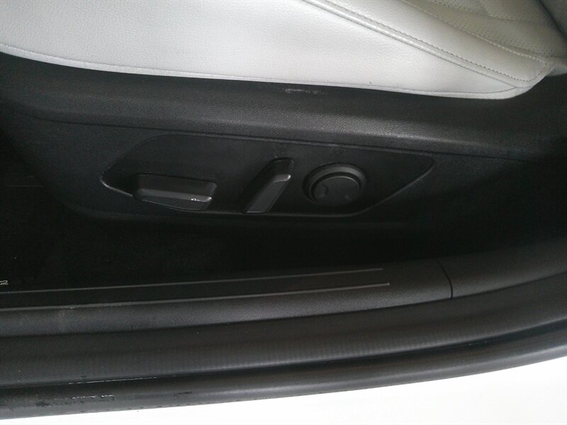 2025 Hyundai ELANTRA Limited 4DR SEDAN - Photo 18 - Hamilton, OH 45015