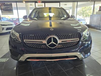 2019 Mercedes-Benz GLC 300 4MATIC 4DR SUV AWD   - Photo 2 - Hamilton, OH 45015