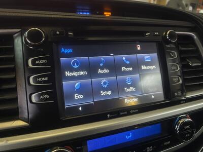 2017 Toyota Highlander XLE 4DR SUV AWD   - Photo 28 - Hamilton, OH 45015