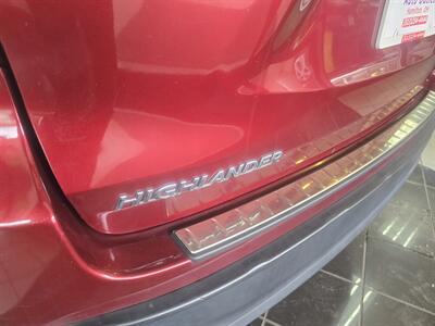 2017 Toyota Highlander XLE 4DR SUV AWD   - Photo 32 - Hamilton, OH 45015