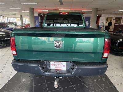 2022 RAM 1500 Tradesman 4DR QUAD CAB 4X4   - Photo 8 - Hamilton, OH 45015