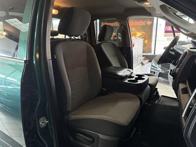 2022 RAM 1500 Tradesman 4DR QUAD CAB 4X4   - Photo 23 - Hamilton, OH 45015