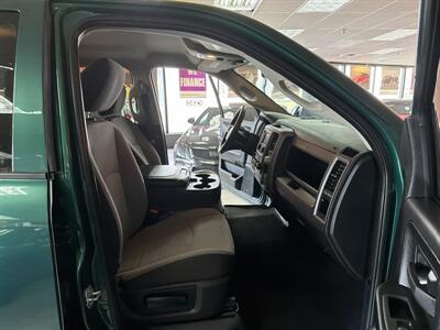 2022 RAM 1500 Tradesman 4DR QUAD CAB 4X4   - Photo 22 - Hamilton, OH 45015