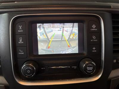 2022 RAM 1500 Tradesman 4DR QUAD CAB 4X4   - Photo 16 - Hamilton, OH 45015