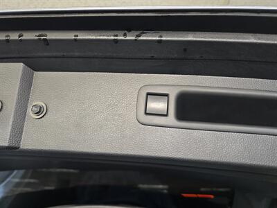 2023 Toyota Highlander XLE 4DR SUV - Photo 14 - Hamilton, OH 45015