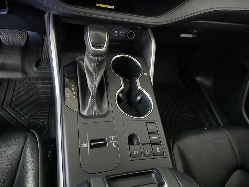 2023 Toyota Highlander XLE 4DR SUV - Photo 26 - Hamilton, OH 45015