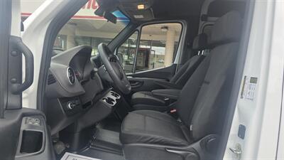 2025 Mercedes-Benz Sprinter 2500   - Photo 9 - Hamilton, OH 45015