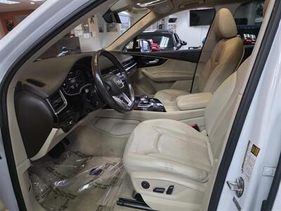 2017 Audi Q7 3.0T quattro Premium Plus SUV AWD - Photo 11 - Hamilton, OH 45015