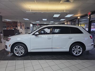 2017 Audi Q7 3.0T quattro Premium Plus SUV AWD - Photo 2 - Hamilton, OH 45015
