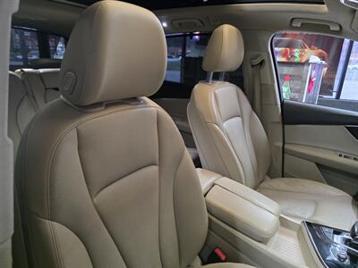 2017 Audi Q7 3.0T quattro Premium Plus SUV AWD - Photo 15 - Hamilton, OH 45015