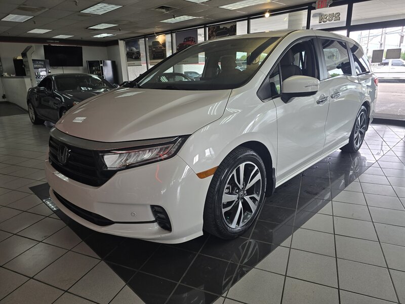 2023 Honda Odyssey Touring 4DR MINI-VAN   - Photo 1 - Hamilton, OH 45015