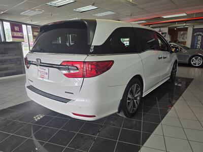 2023 Honda Odyssey Touring 4DR MINI-VAN   - Photo 4 - Hamilton, OH 45015
