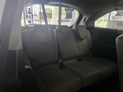2023 Honda Odyssey Touring 4DR MINI-VAN   - Photo 15 - Hamilton, OH 45015