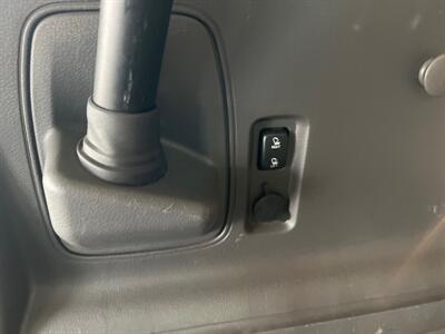 2014 Ford Edge SEL 4DR CROSSOVER   - Photo 32 - Hamilton, OH 45015