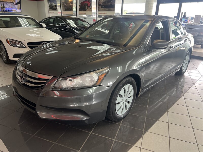 2012 Honda Accord LX 4DR SEDAN - Photo 1 - Hamilton, OH 45015