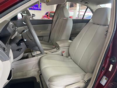 2008 Hyundai SONATA GL   - Photo 10 - Hamilton, OH 45015