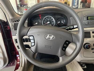 2008 Hyundai SONATA GL   - Photo 14 - Hamilton, OH 45015