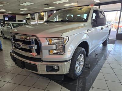 2016 Ford F-150 XLT SUPER CREW - Photo 1 - Hamilton, OH 45015
