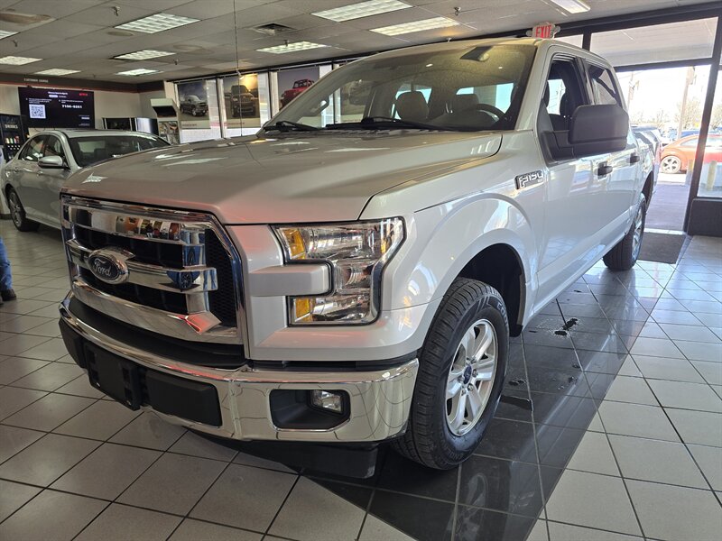 2016 Ford F-150 XLT SUPER CREW   - Photo 1 - Hamilton, OH 45015