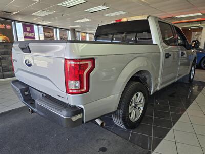 2016 Ford F-150 XLT SUPER CREW - Photo 4 - Hamilton, OH 45015
