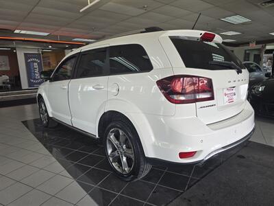 2017 Dodge Journey Crossroad   - Photo 6 - Hamilton, OH 45015