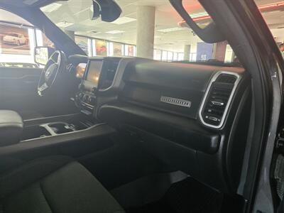 2022 RAM 1500 Big Horn   - Photo 14 - Hamilton, OH 45015