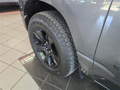 2022 RAM 1500 Big Horn   - Photo 42 - Hamilton, OH 45015