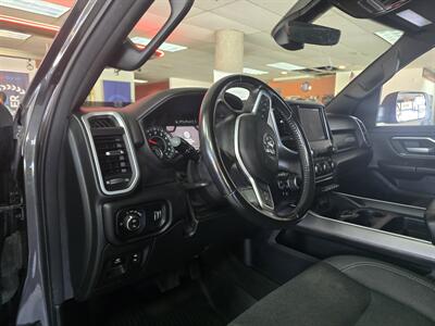 2022 RAM 1500 Big Horn   - Photo 8 - Hamilton, OH 45015