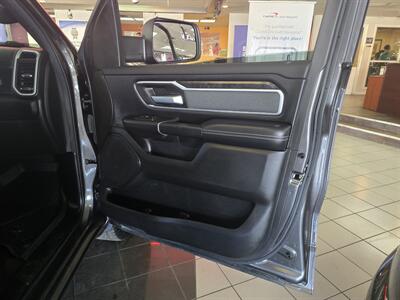 2022 RAM 1500 Big Horn   - Photo 13 - Hamilton, OH 45015
