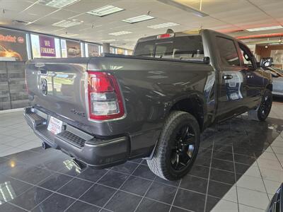 2022 RAM 1500 Big Horn   - Photo 4 - Hamilton, OH 45015
