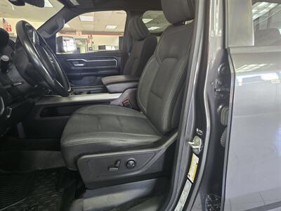 2022 RAM 1500 Big Horn   - Photo 9 - Hamilton, OH 45015