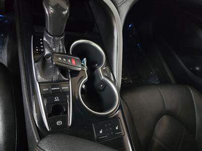 2018 Toyota Camry XLE V6 4DR SEDAN   - Photo 20 - Hamilton, OH 45015