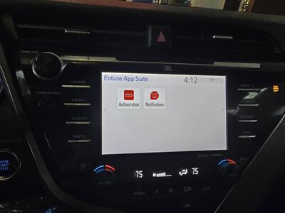 2018 Toyota Camry XLE V6 4DR SEDAN   - Photo 24 - Hamilton, OH 45015