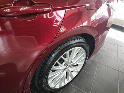 2018 Toyota Camry XLE V6 4DR SEDAN   - Photo 31 - Hamilton, OH 45015