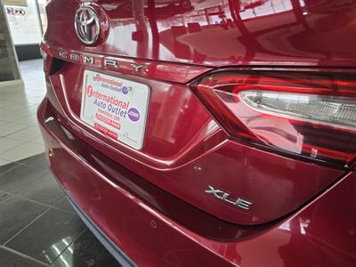 2018 Toyota Camry XLE V6 4DR SEDAN   - Photo 29 - Hamilton, OH 45015
