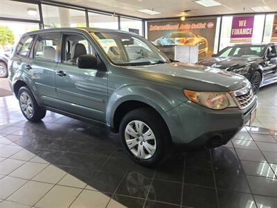 2013 Subaru Forester 2.5X 4DR WAGON AWD   - Photo 4 - Hamilton, OH 45015