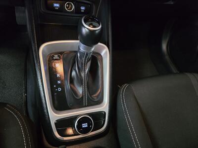 2023 Hyundai VENUE SEL   - Photo 18 - Hamilton, OH 45015