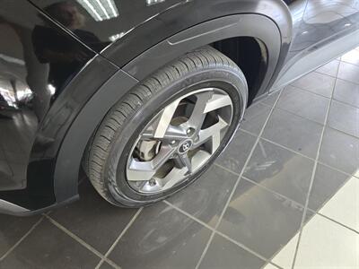 2023 Hyundai VENUE SEL   - Photo 27 - Hamilton, OH 45015