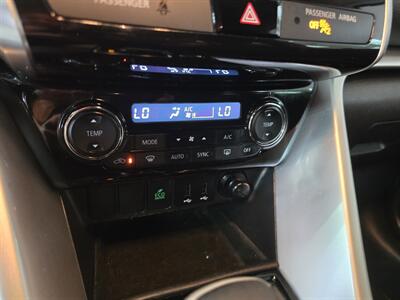 2019 Mitsubishi Eclipse CROSS SE 4DR SUV AWD   - Photo 23 - Hamilton, OH 45015