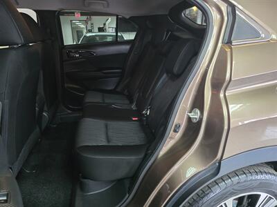 2019 Mitsubishi Eclipse CROSS SE 4DR SUV AWD   - Photo 11 - Hamilton, OH 45015