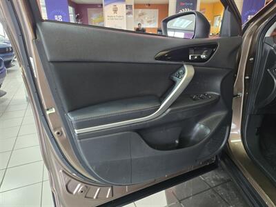 2019 Mitsubishi Eclipse CROSS SE 4DR SUV AWD   - Photo 7 - Hamilton, OH 45015