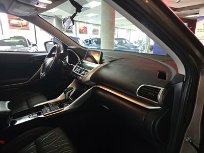 2019 Mitsubishi Eclipse CROSS SE 4DR SUV AWD   - Photo 13 - Hamilton, OH 45015