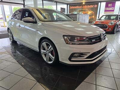 2017 Volkswagen Jetta 2.0T GLI 4DR SEDAN/MANUAL - Photo 3 - Hamilton, OH 45015