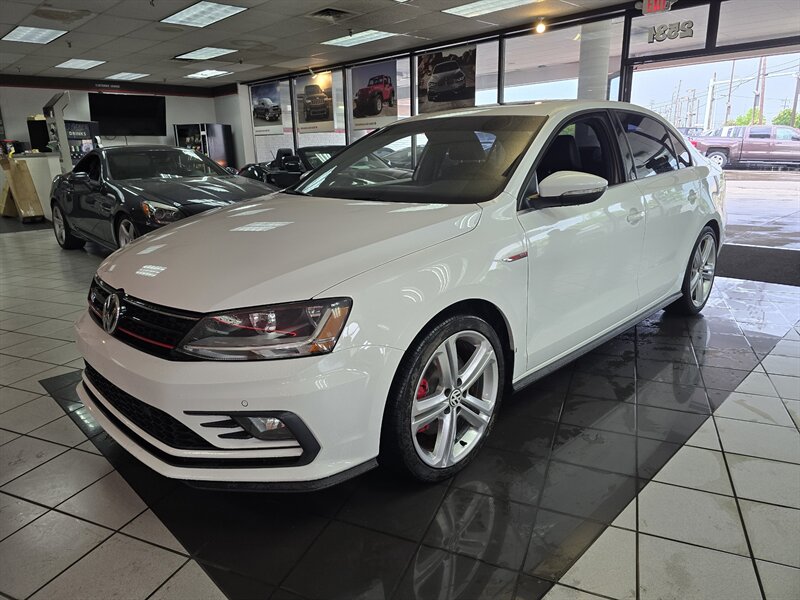 2017 Volkswagen Jetta 2.0T GLI 4DR SEDAN/MANUAL   - Photo 1 - Hamilton, OH 45015