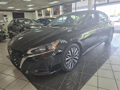 2023 Nissan Altima 2.5 SV 4DR SEDAN   - Photo 1 - Hamilton, OH 45015