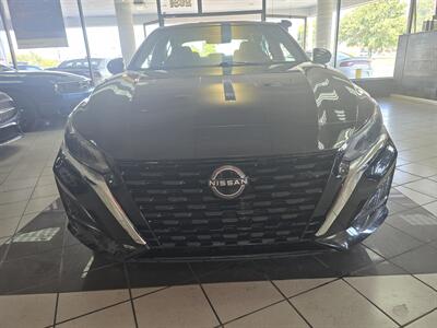 2023 Nissan Altima 2.5 SV 4DR SEDAN   - Photo 2 - Hamilton, OH 45015
