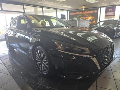 2023 Nissan Altima 2.5 SV 4DR SEDAN   - Photo 3 - Hamilton, OH 45015