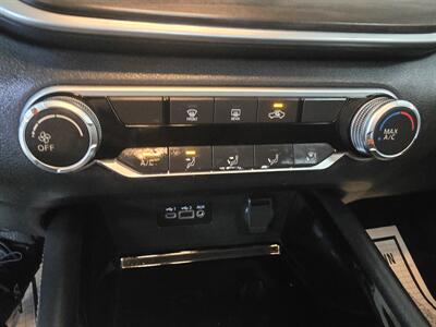 2023 Nissan Altima 2.5 SV 4DR SEDAN   - Photo 20 - Hamilton, OH 45015