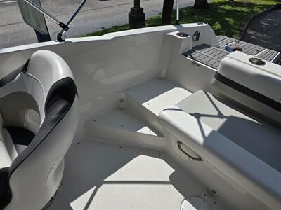 2021 Starcraft SVX211 OB Yamaha 4 Stroke 200 HP Outboard   - Photo 28 - Hamilton, OH 45015